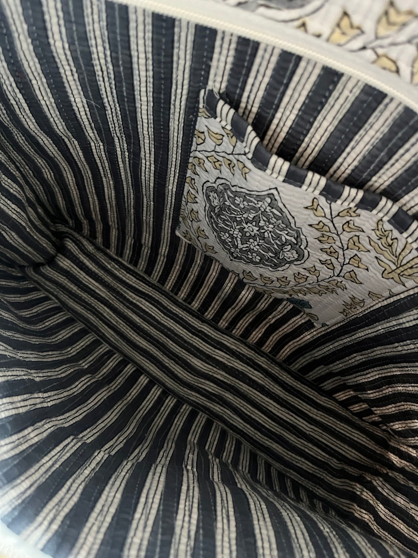 IRIS Hand Block Printed Tote Bag - Grey