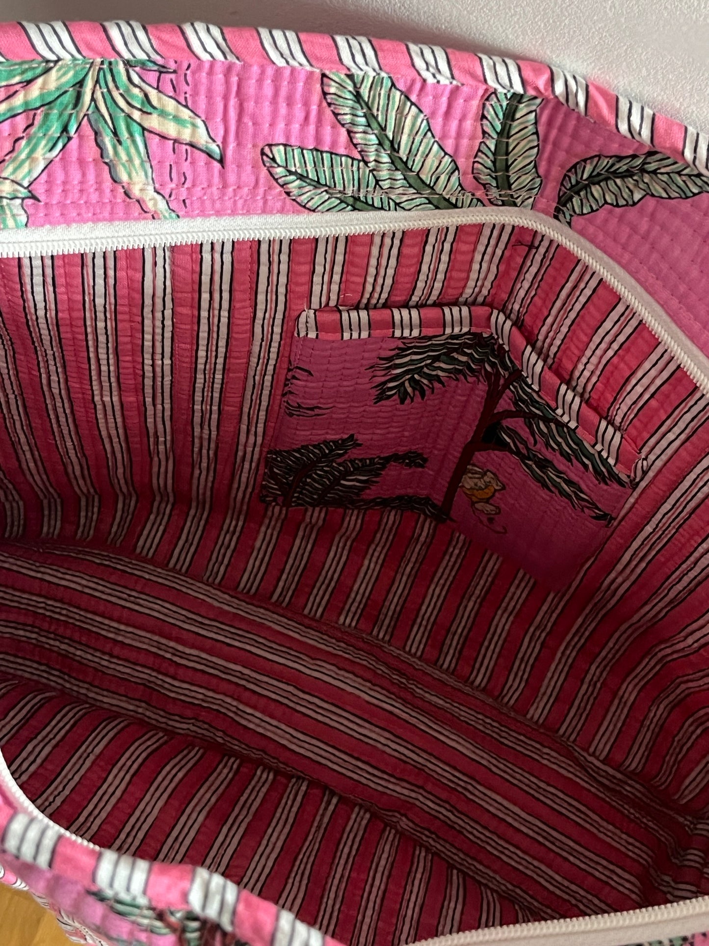 HALLIE Hand Block Printed Tote Bag - Pink Safari