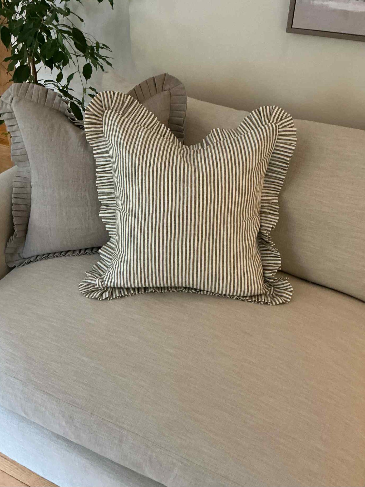 Moss & Natural Cushion Combination