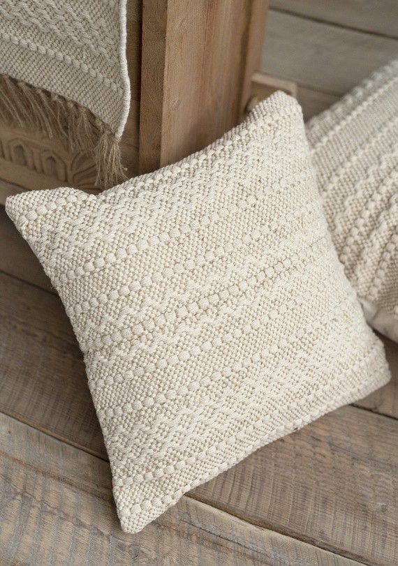 AHANA Woven Cushion - Cream
