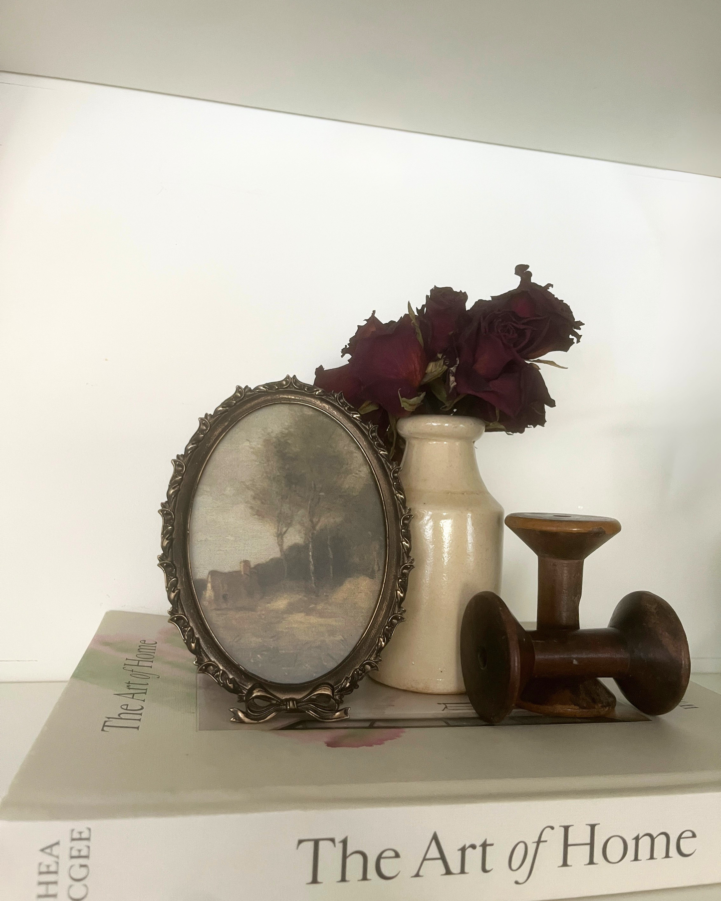 Antique Bronze Ornate Oval Photo Frame