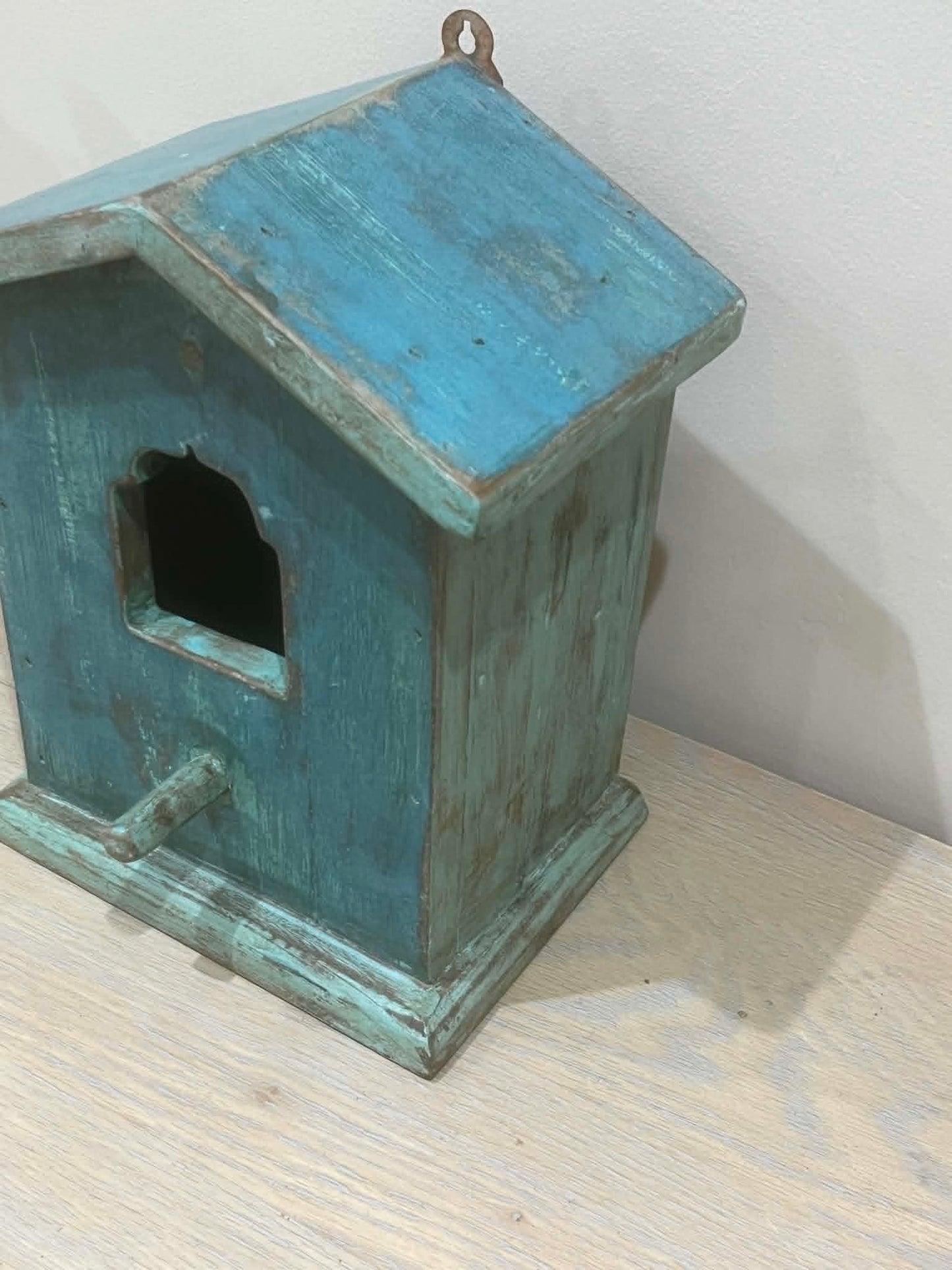 Rustic Handmade Wooden Bird House (A)