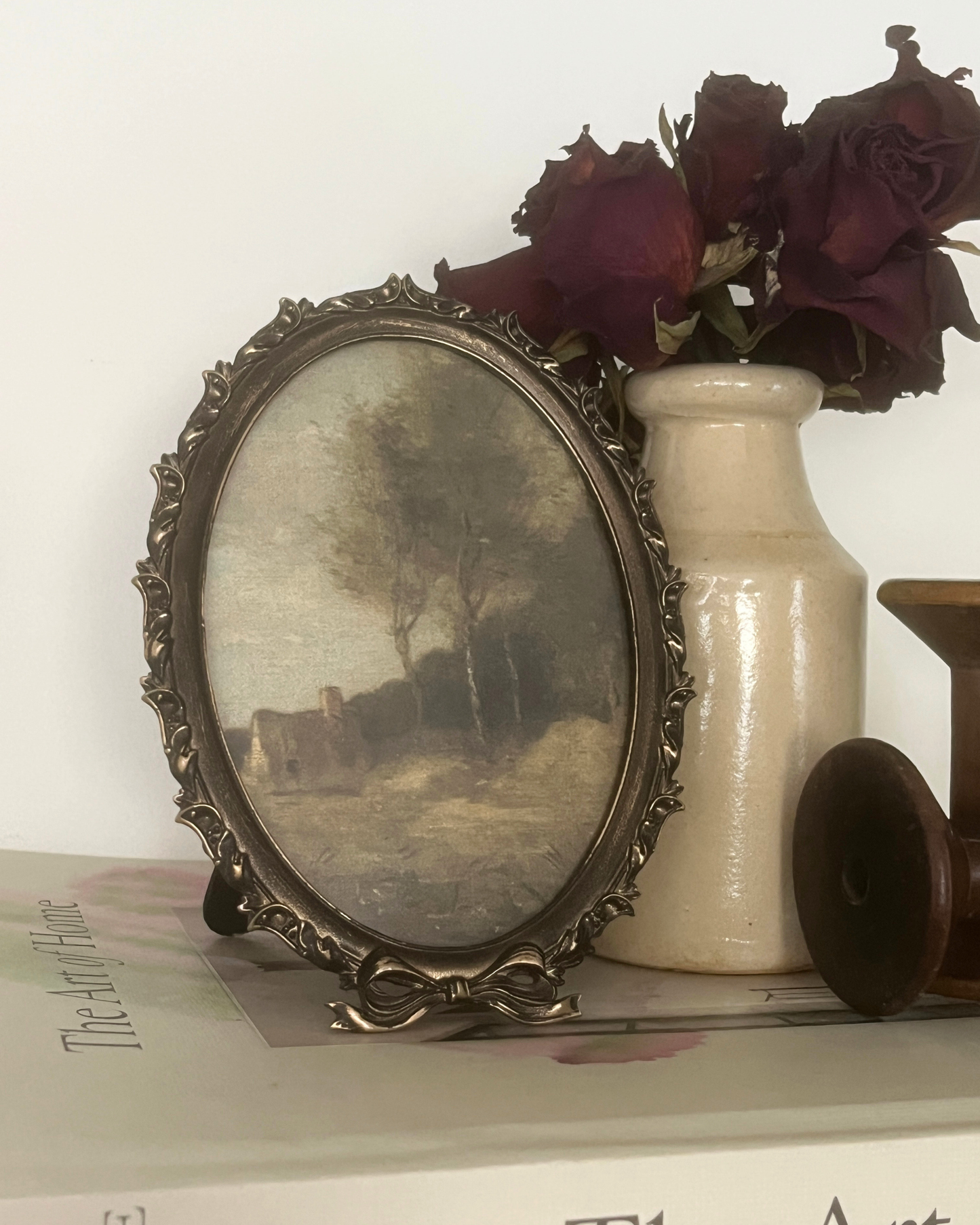 Antique Bronze Ornate Oval Photo Frame