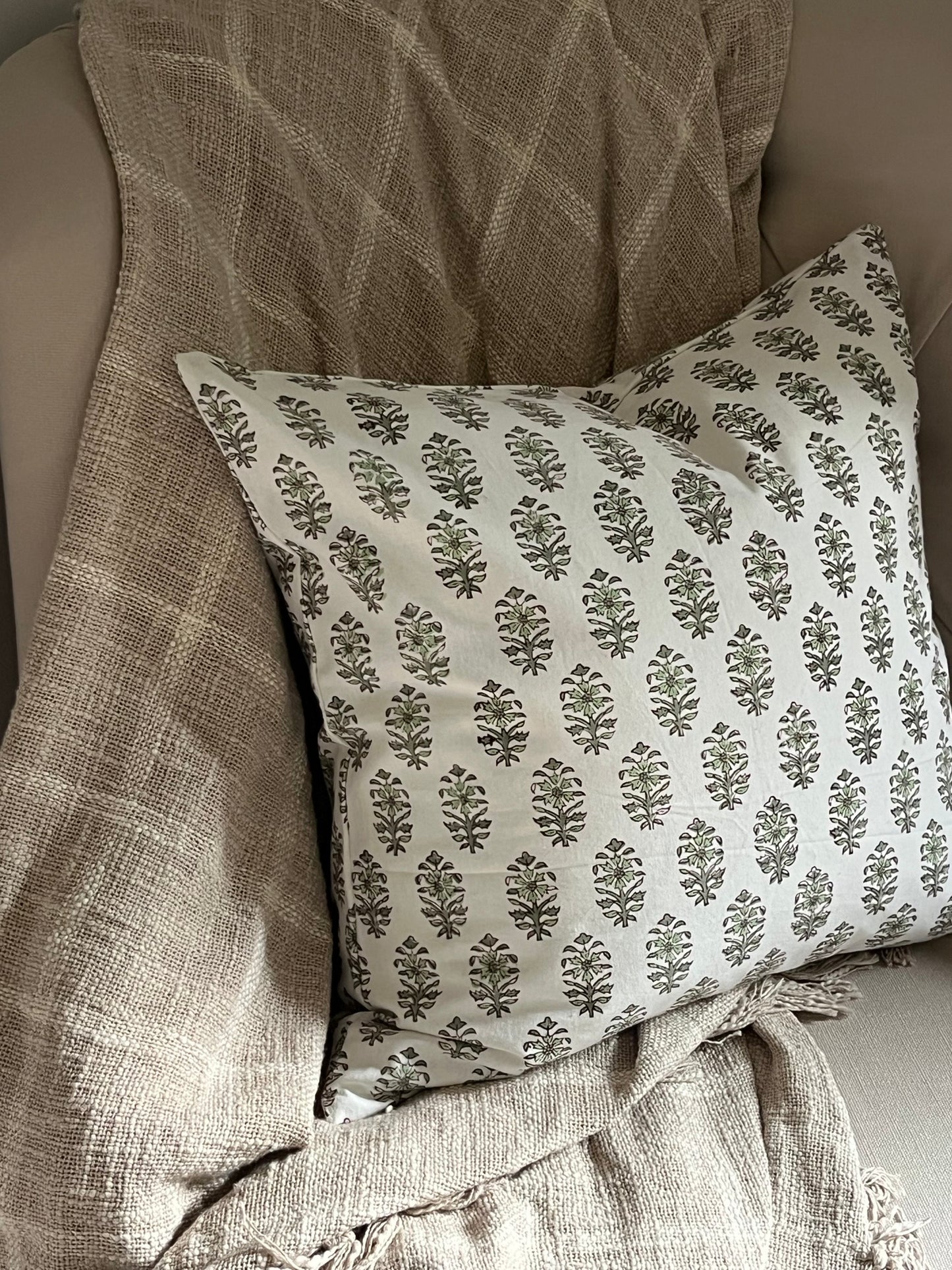 HANA Hand Block Printed Cushion - Green/ White