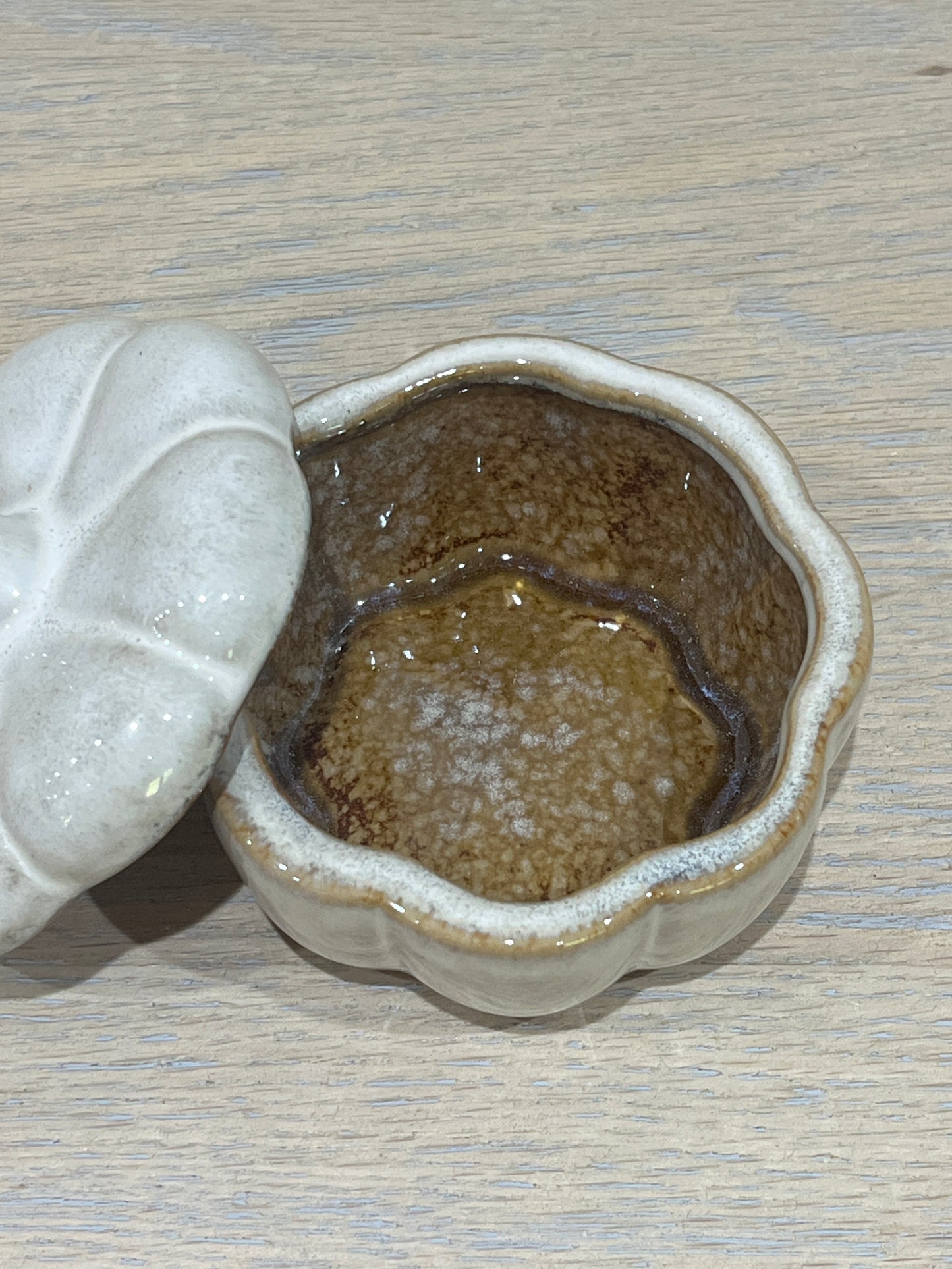 Ceramic Pumpkin Pot - Natural