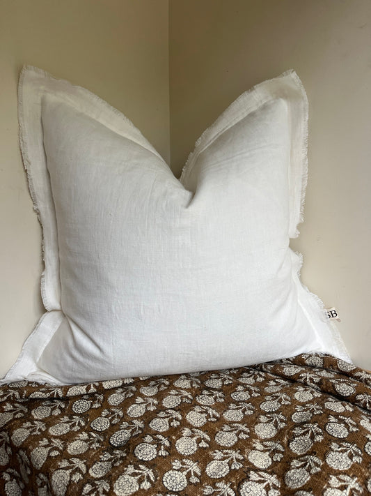 White Cushion – 100% Linen