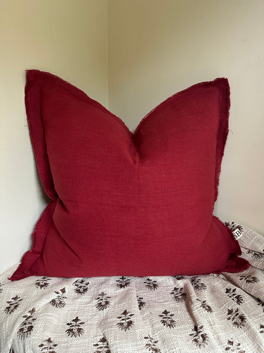 Raspberry Cushion – 100% Linen