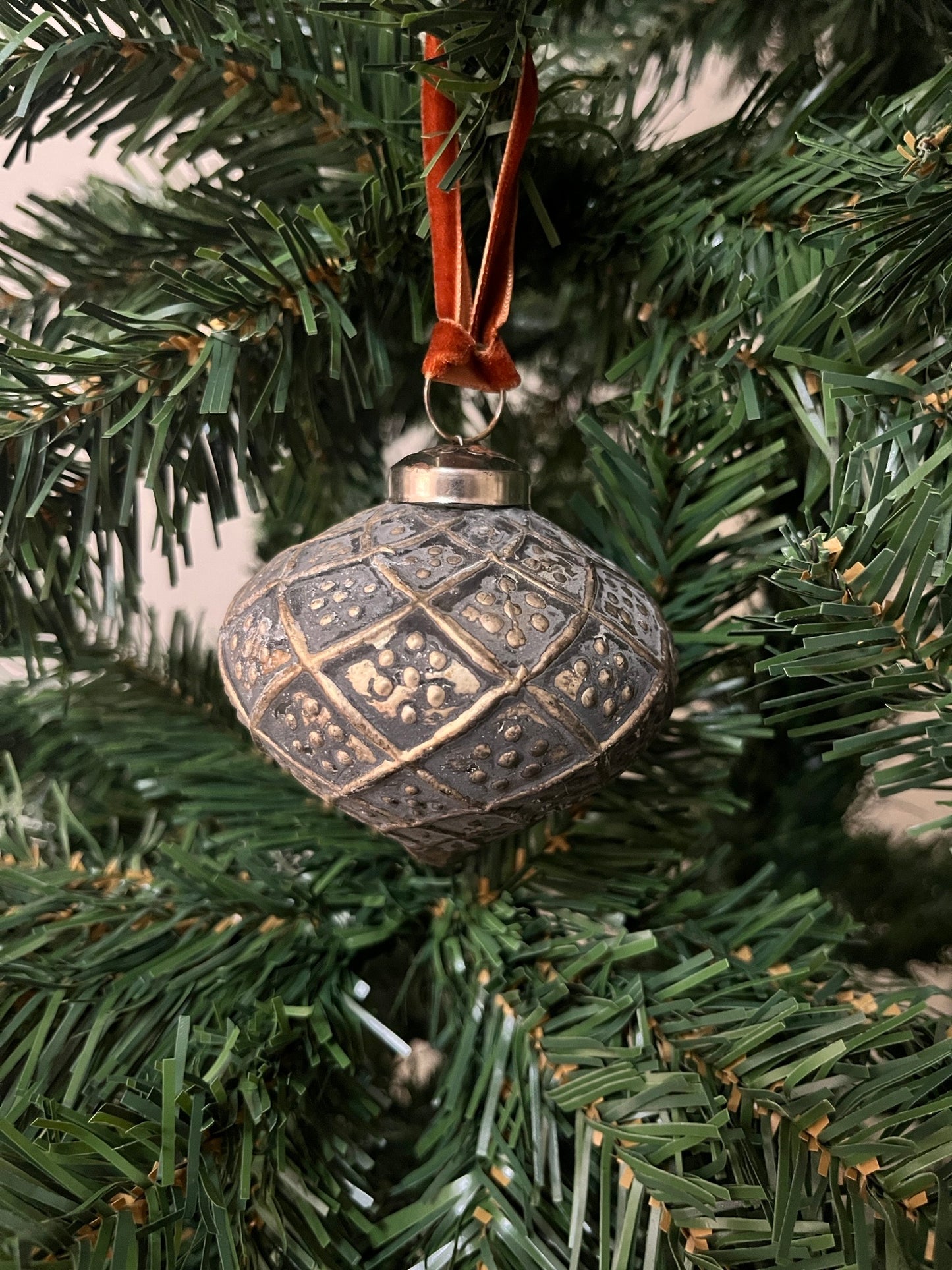 Antiqued Recycled Glass Bauble