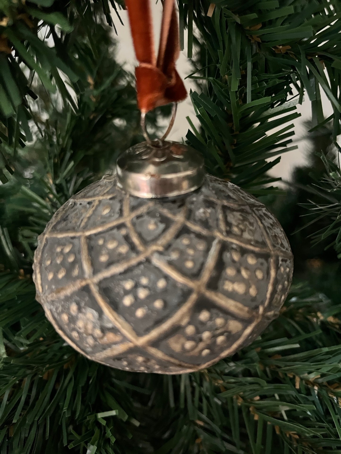 Antiqued Recycled Glass Bauble
