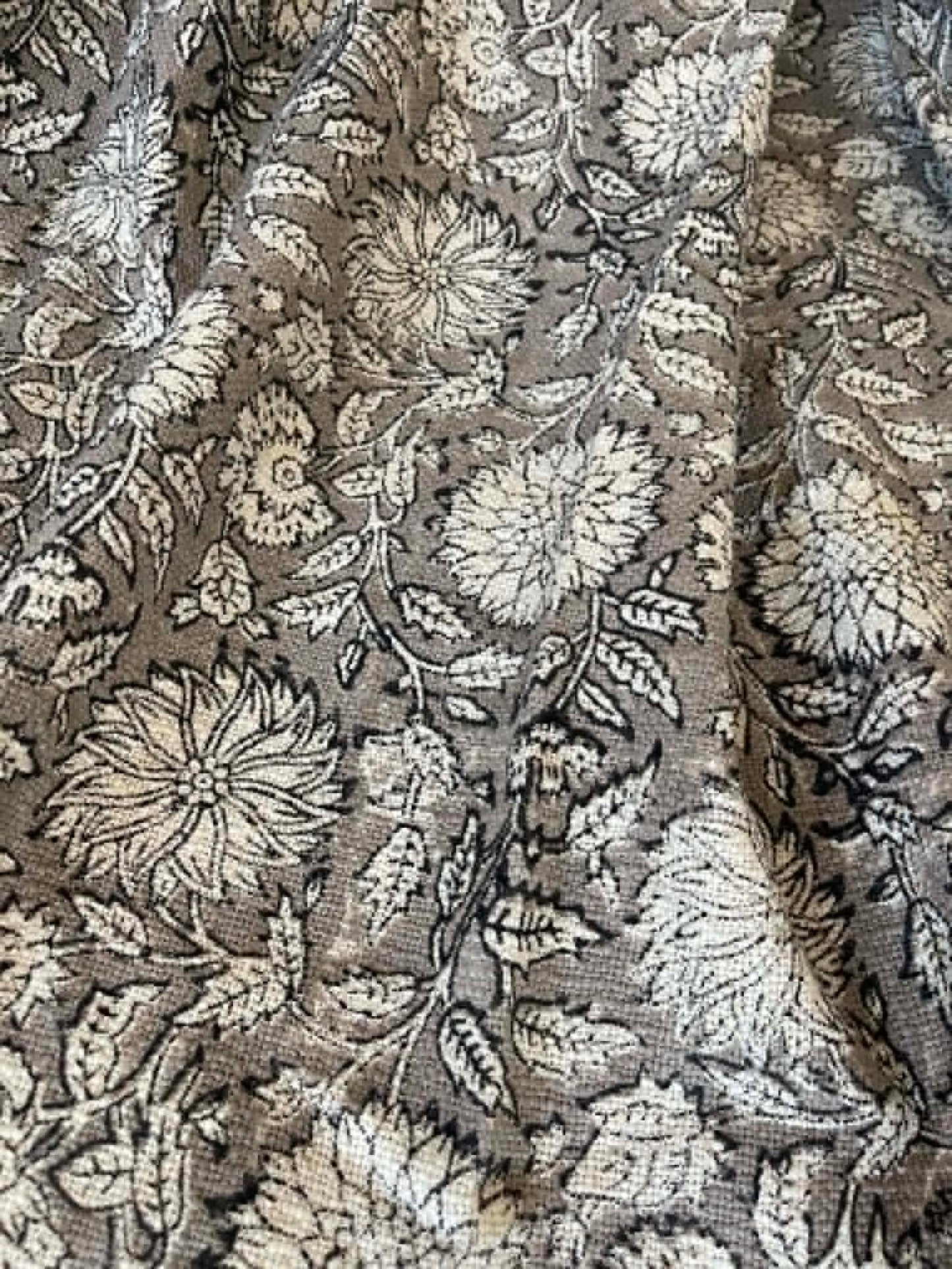 HAYLEY Hand Block Printed Throw - Grey