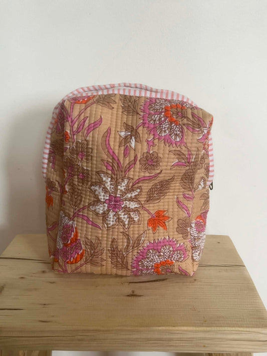 Blush Garden Pouch