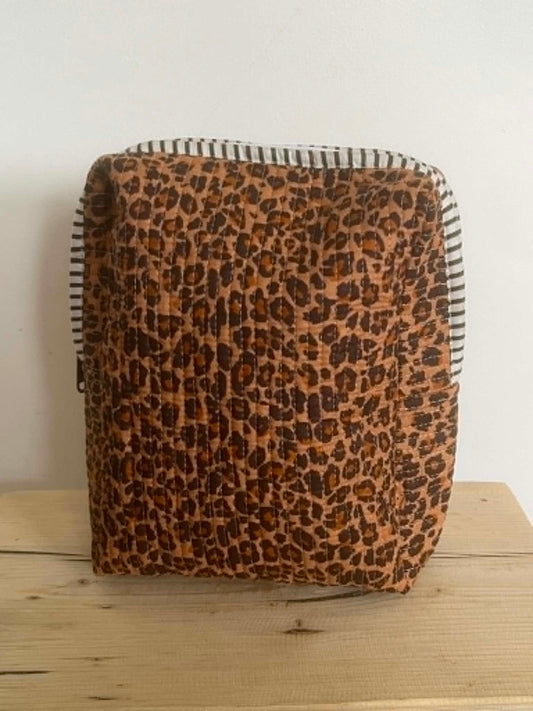 Leopard Pouch